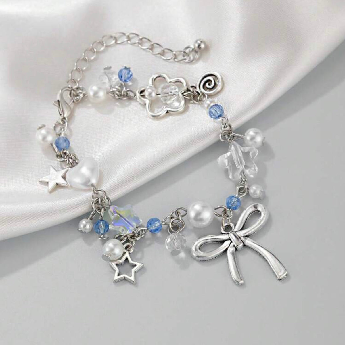 blue bow bead bracelet