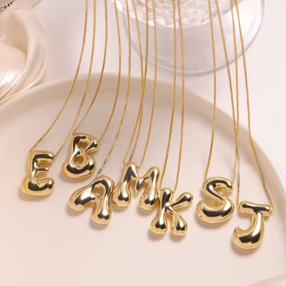 initial necklace (gold)