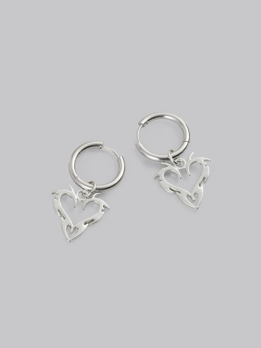 punky heart earrings