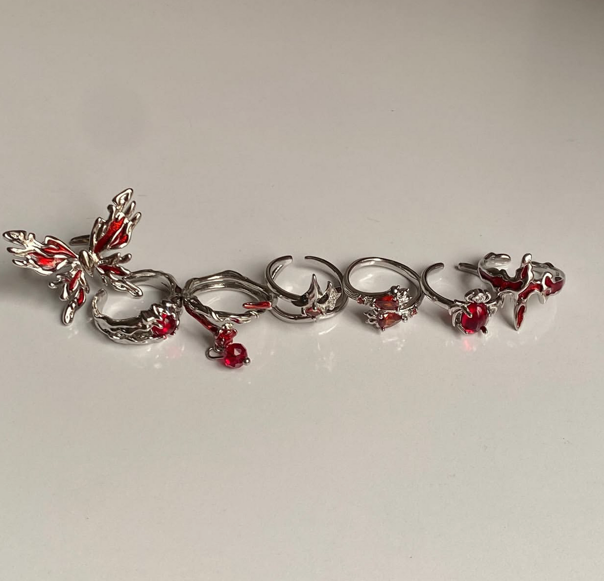 retro red ring set