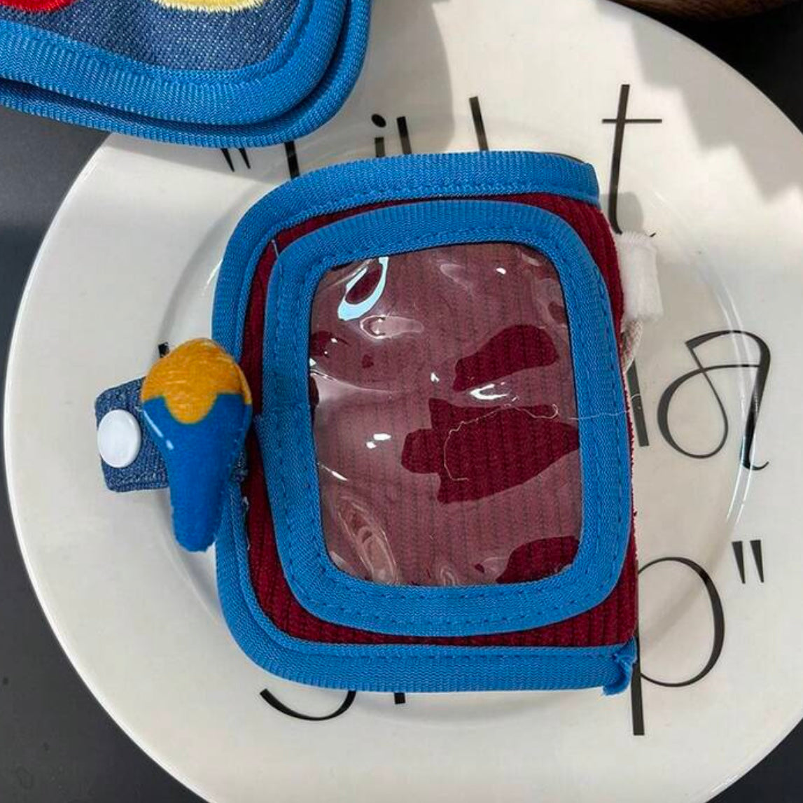 canvas wallet 🎨