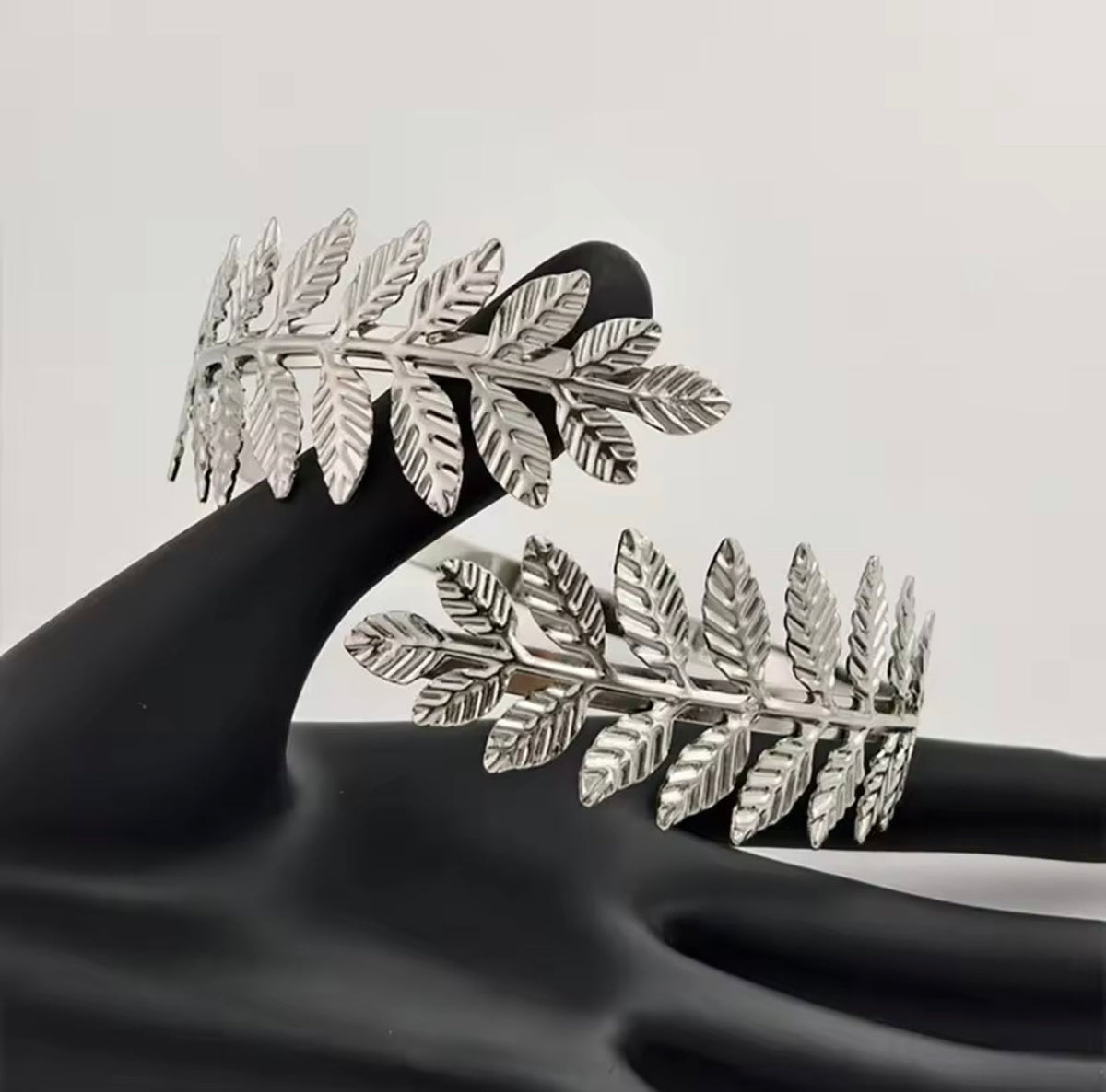 silver leaf arm cuff