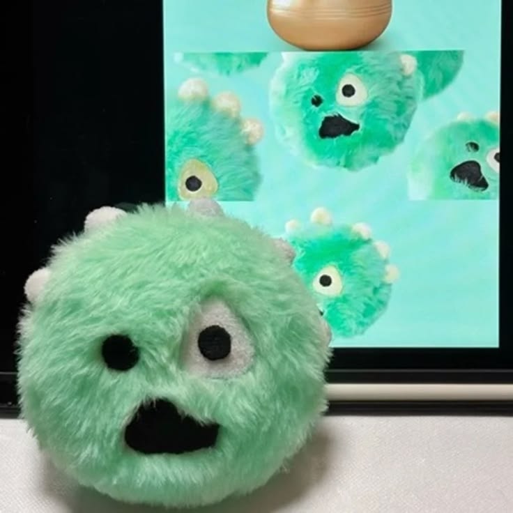 CORTIS ball: green ver.