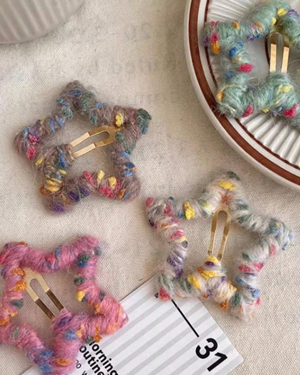 star knit hair pin
