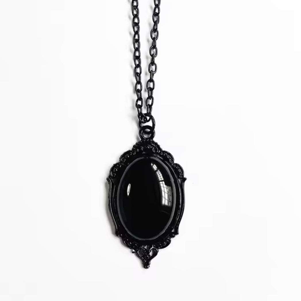 gothic red/ black pendant