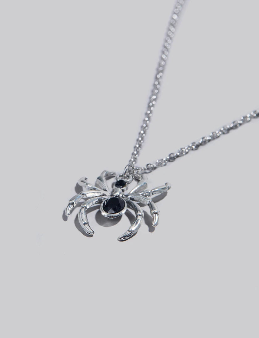 spider necklace