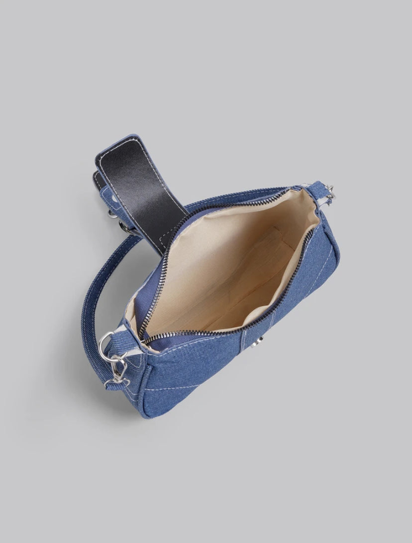 blue chic bag