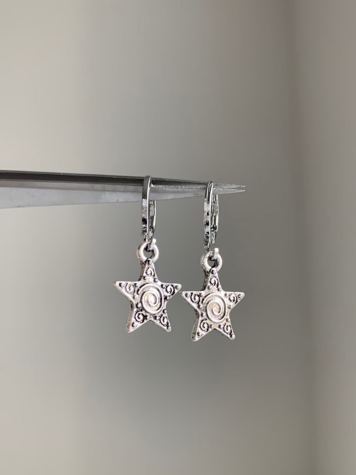 swirly star hoops