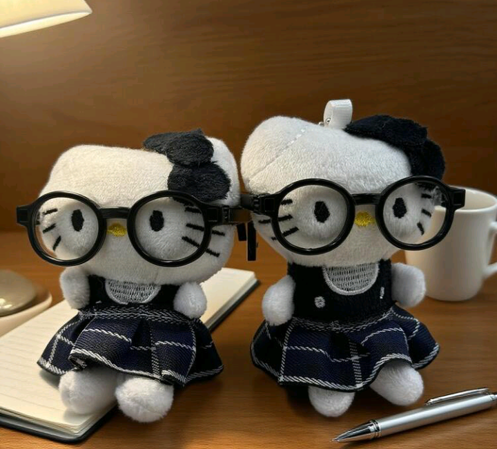 nerd hello kitty plush keychain
