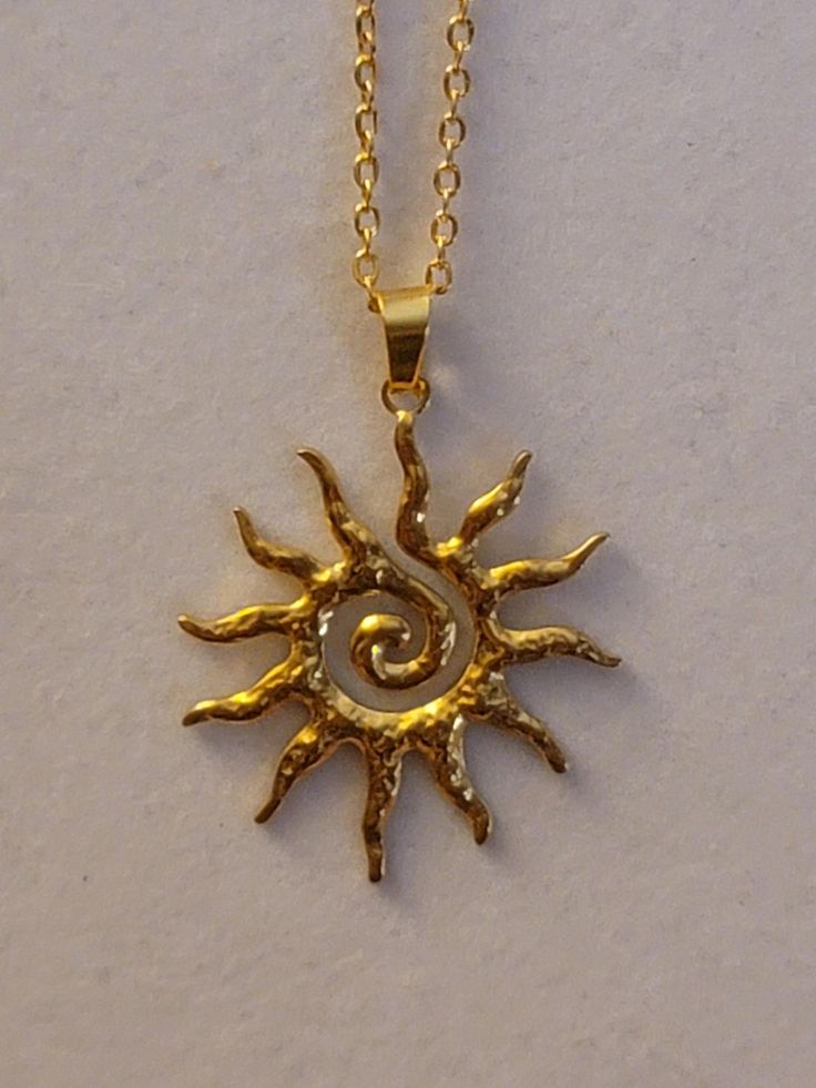 swirl sun pendant ☀️🍥