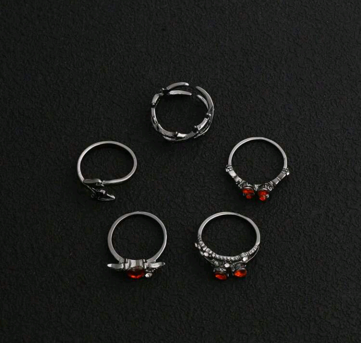 gothic rings set (5 rings)