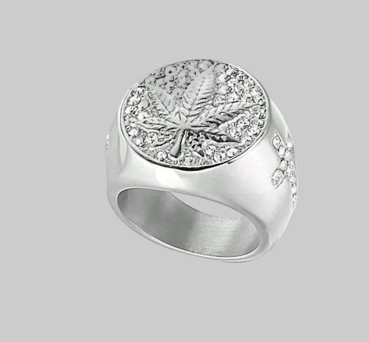 maple leaf men ring