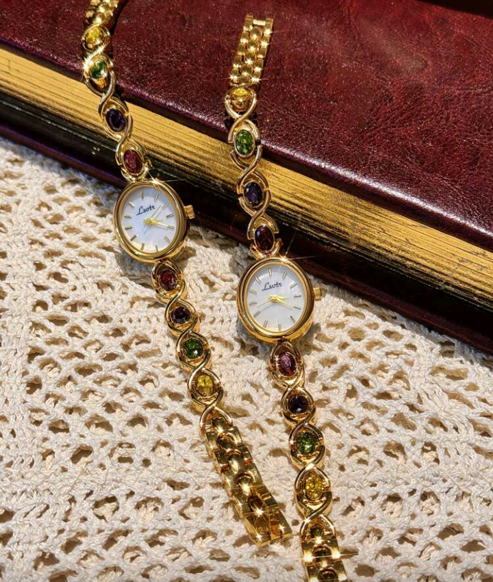 multicolor inlaid crystal watch (1 pc)