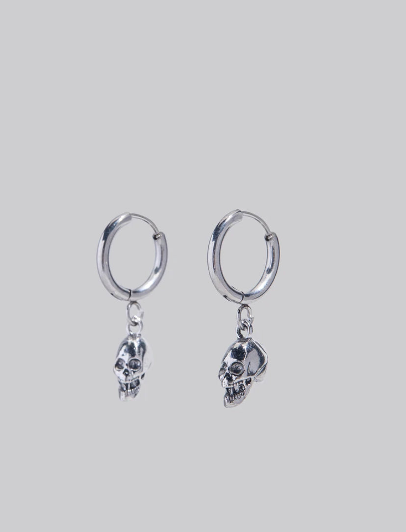 skull hoops