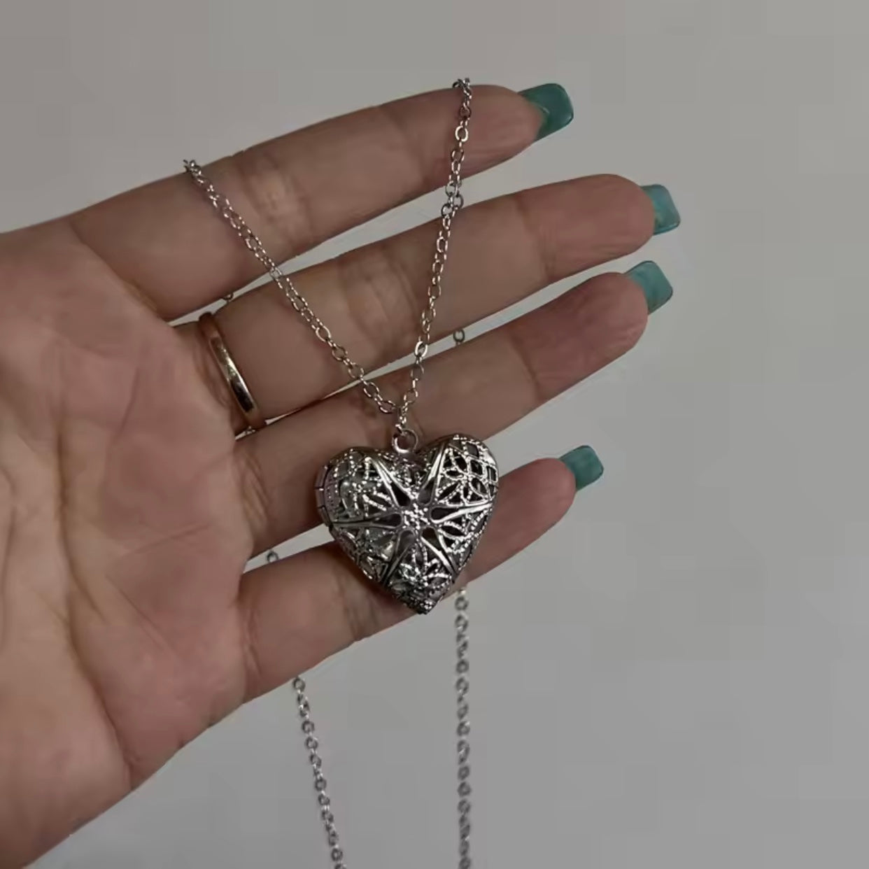 heart locket