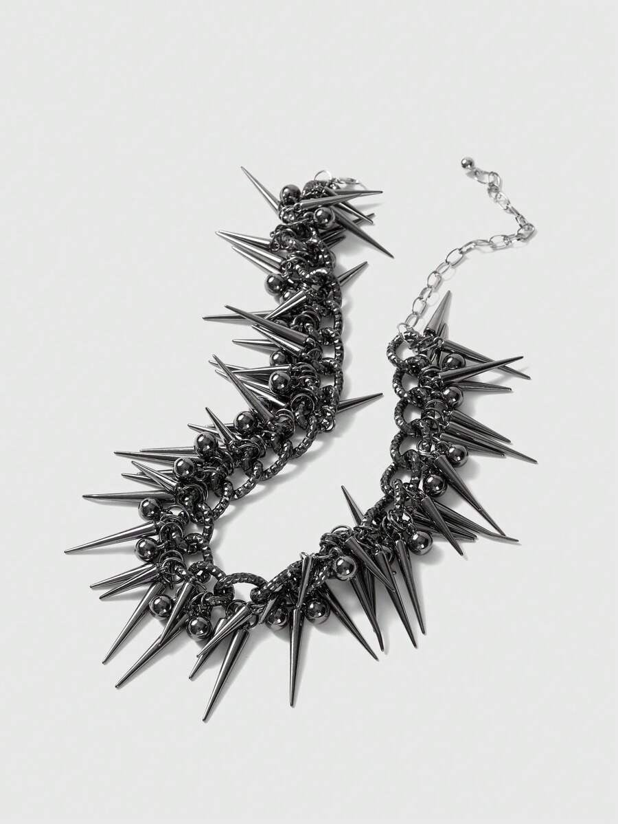 chunky spikes choker