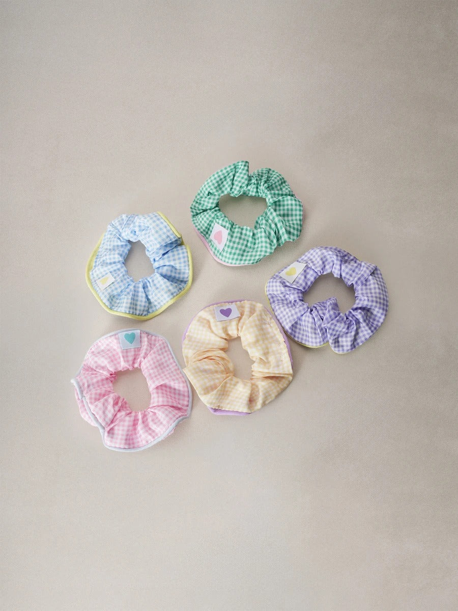 plaid scrunchies set