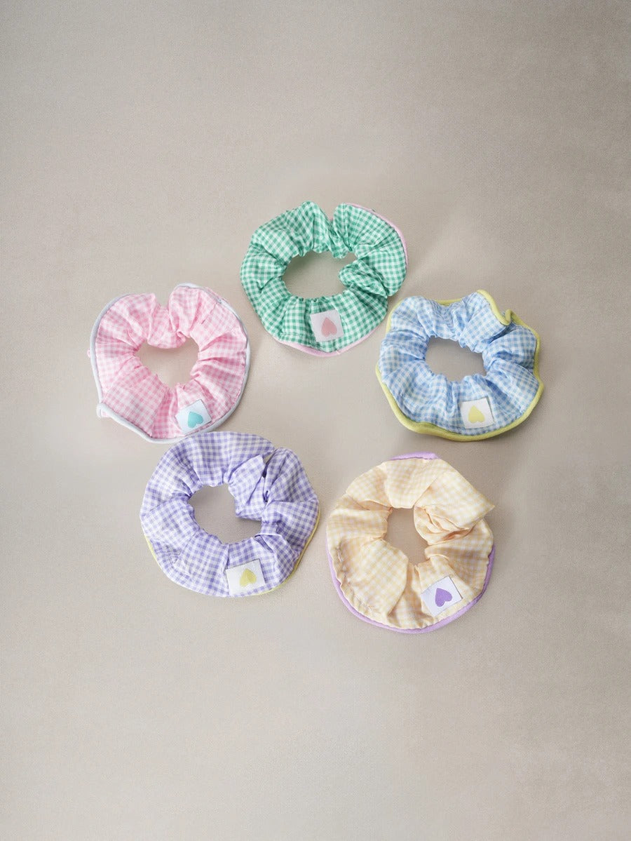 plaid scrunchies set