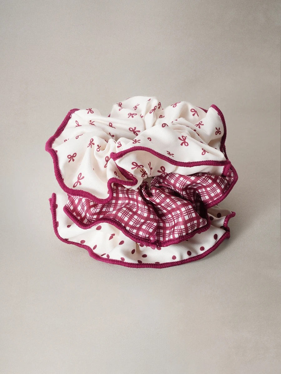 red scrunchies set