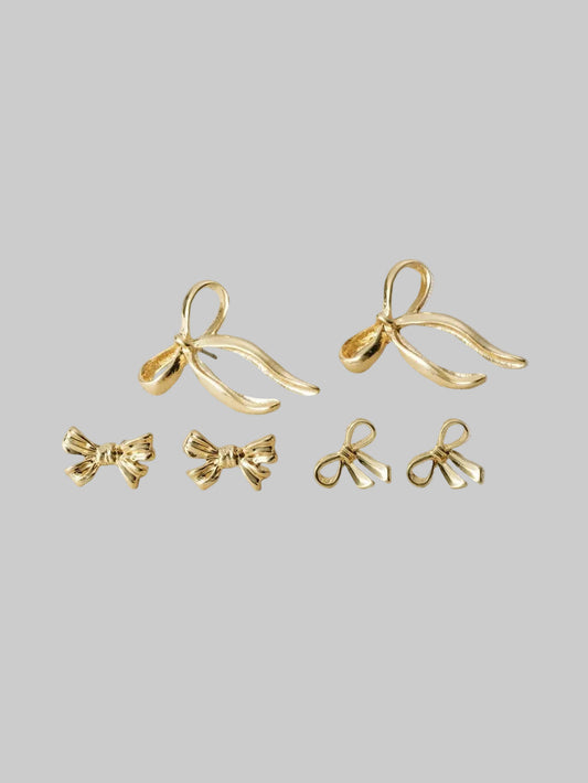 gold bow studs