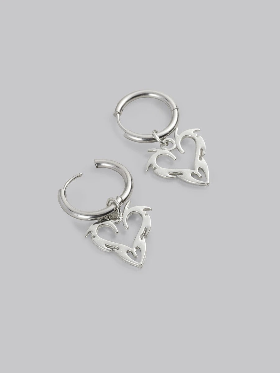 punky heart earrings