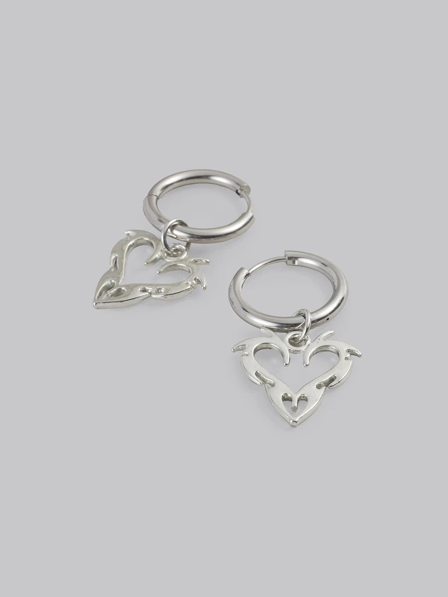 punky heart earrings