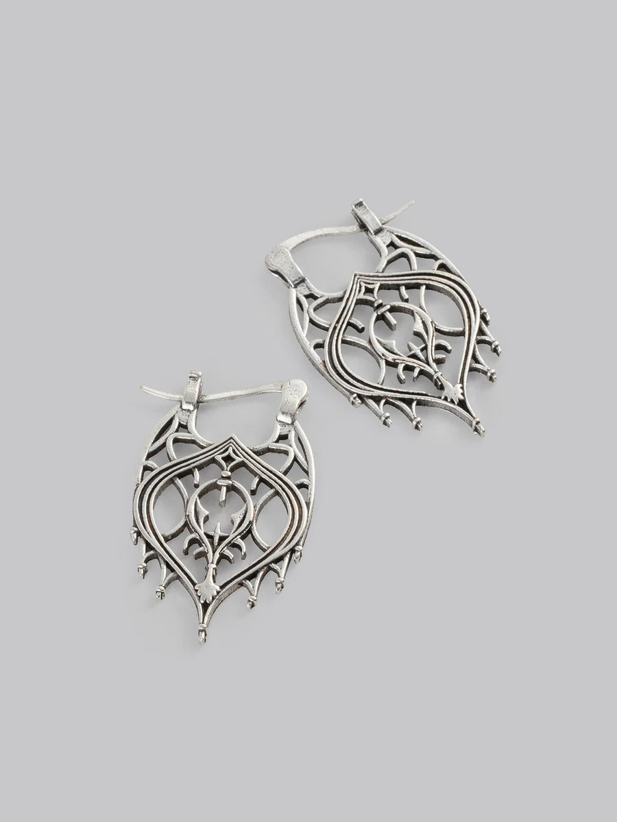 vintage hollow earrings
