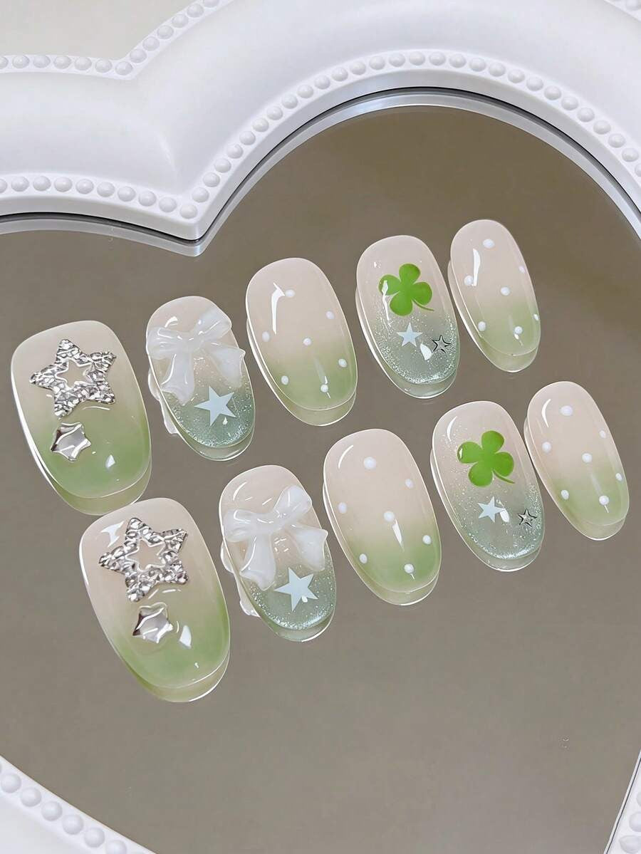 clover nails