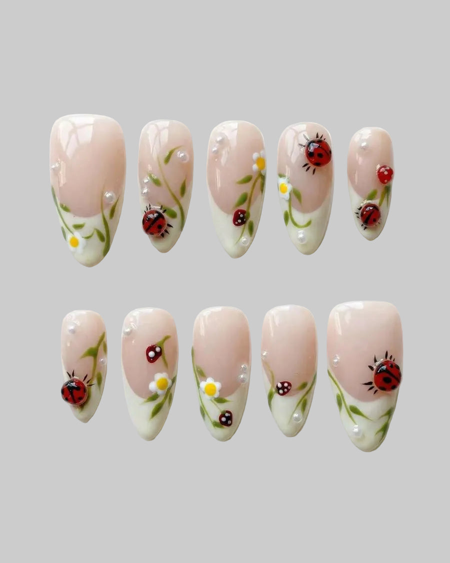 ladybug nails