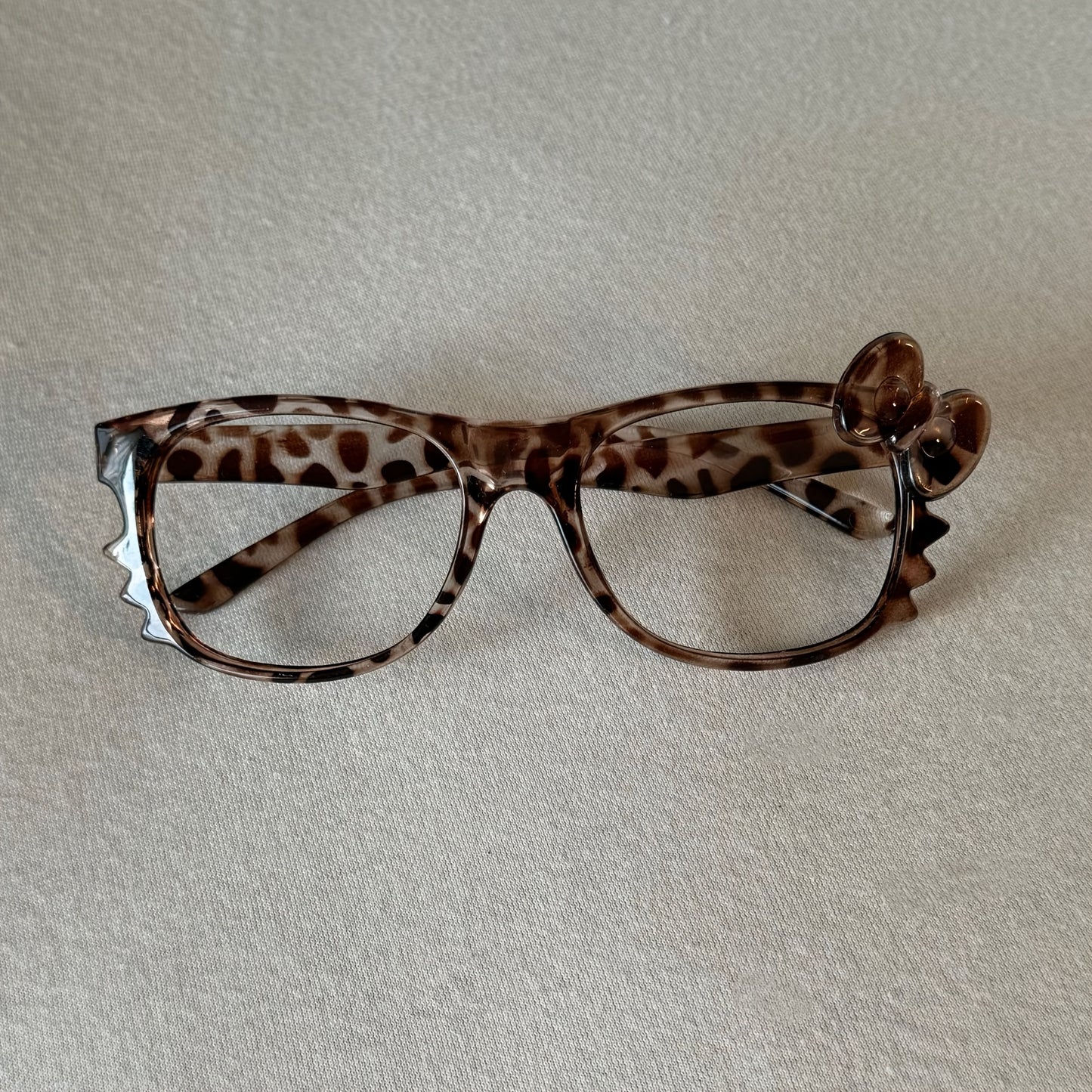 hello kitty lepord print glasses frame