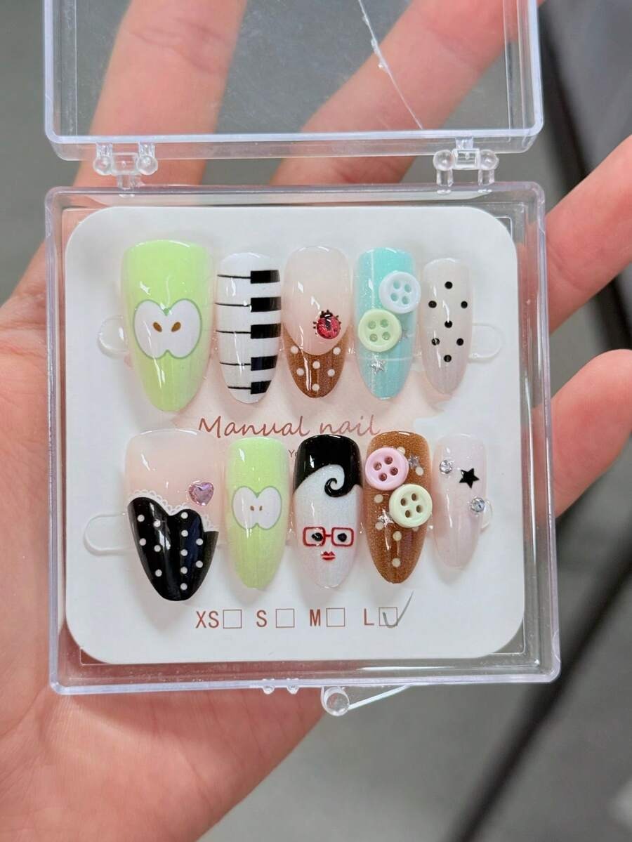 whimsy nails