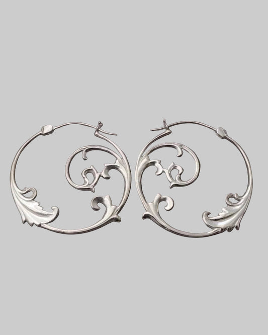 scrollwork hoops