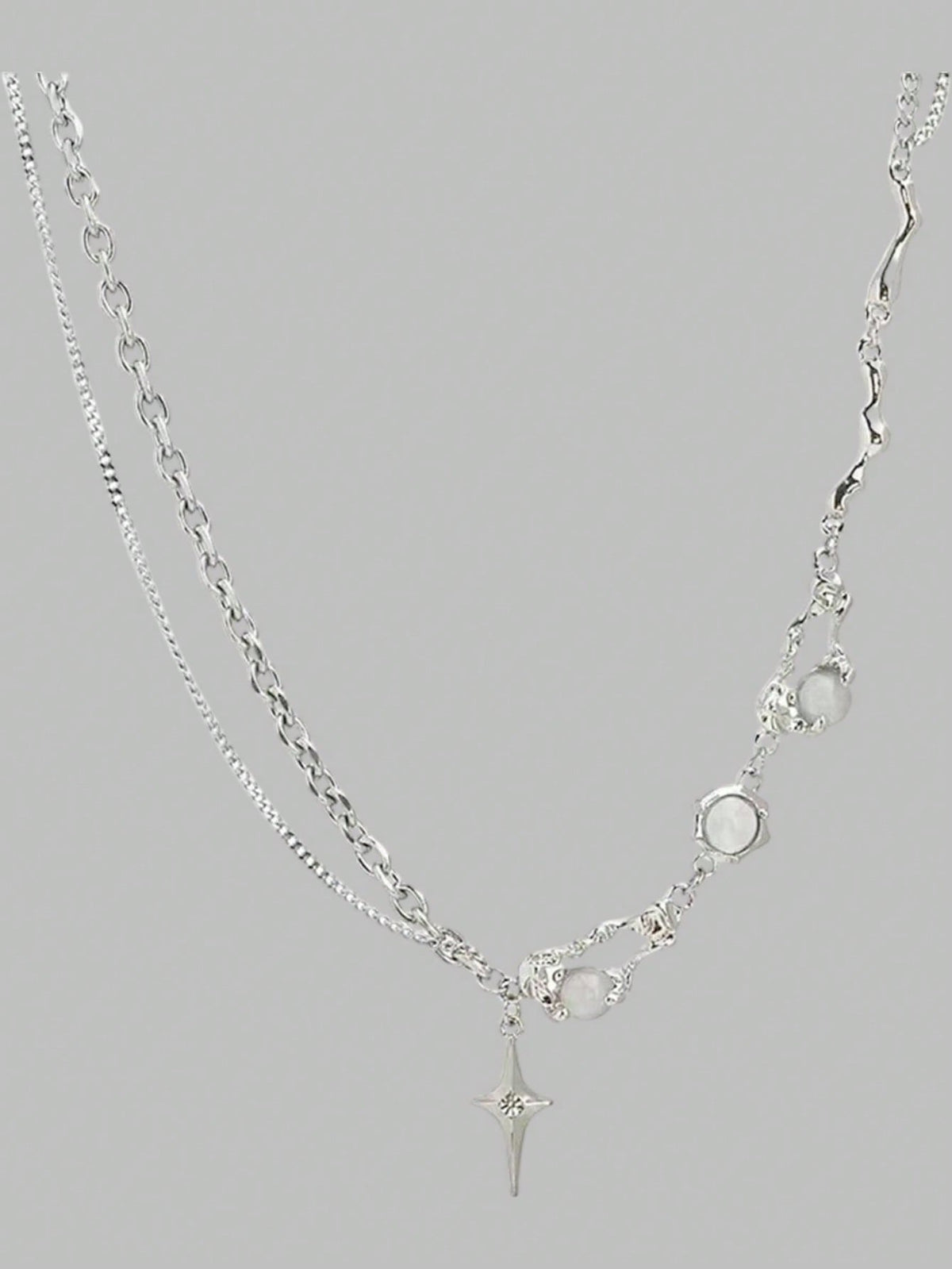 asymmetric liquid-metal necklace