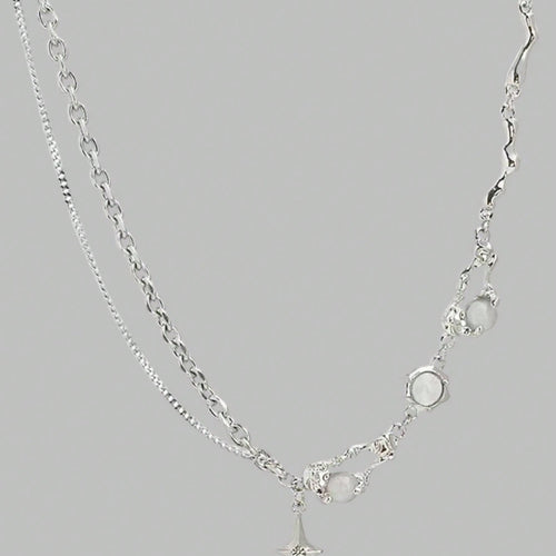 asymmetric liquid-metal necklace
