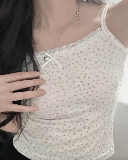 disty floral top