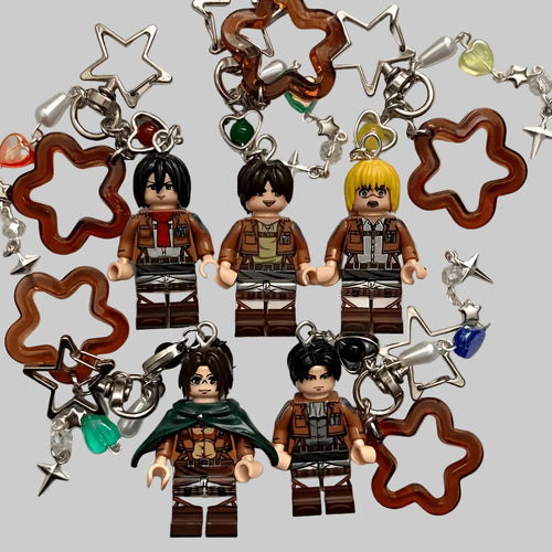 attack on titan lego keychain