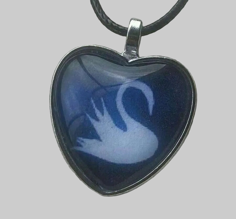 swan necklace