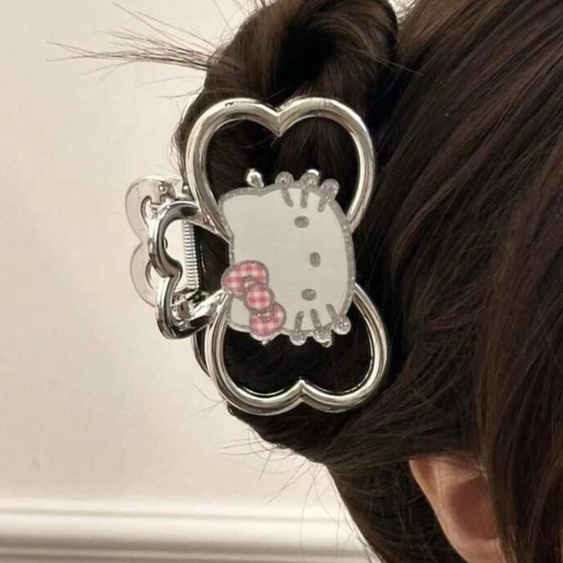hello kitty hair claw