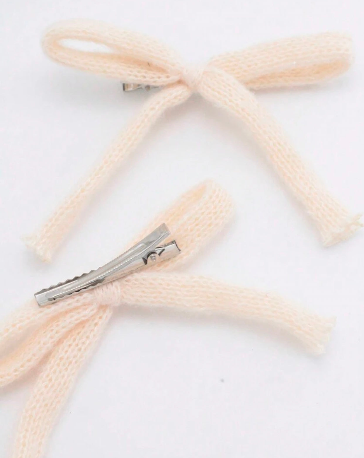 knit bow hair pins