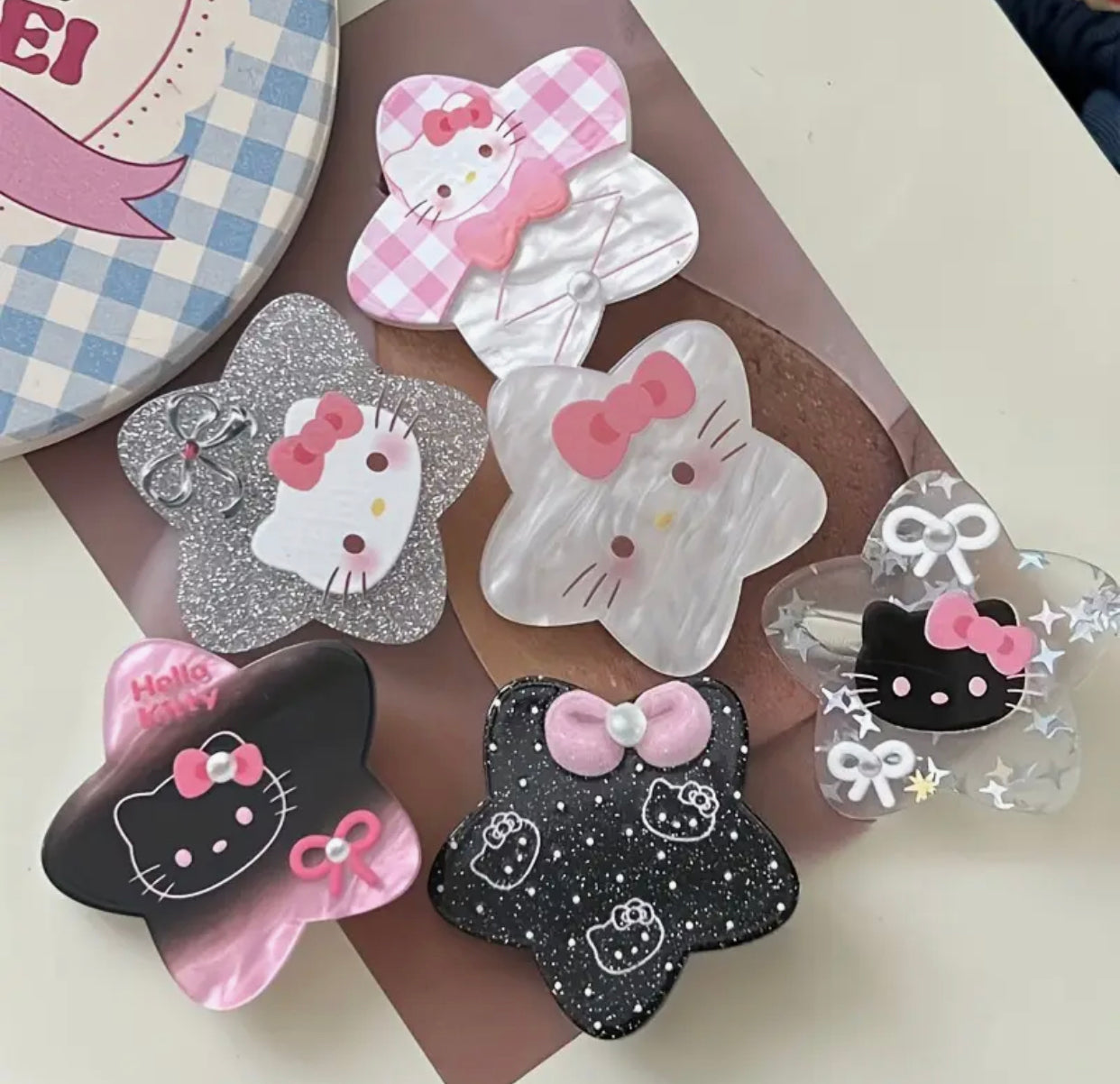 hello kitty star hair pins set