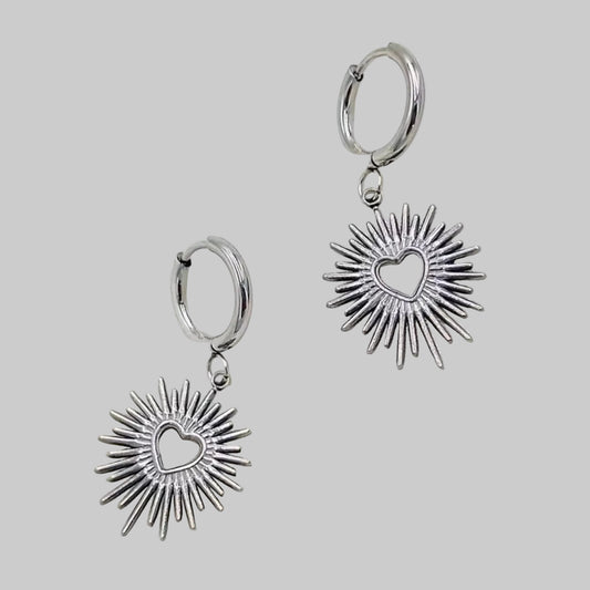 hollow out heart earrings