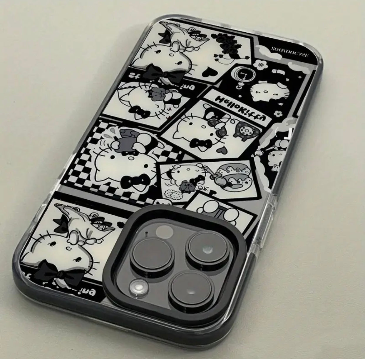 hello kittty black case