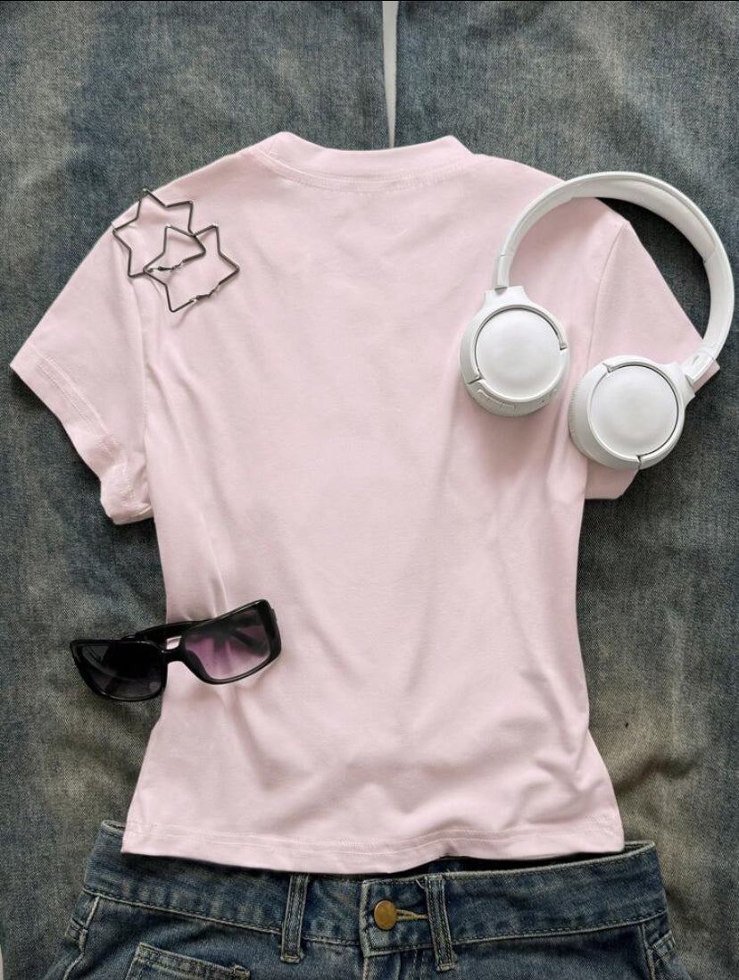 grunge heart tee