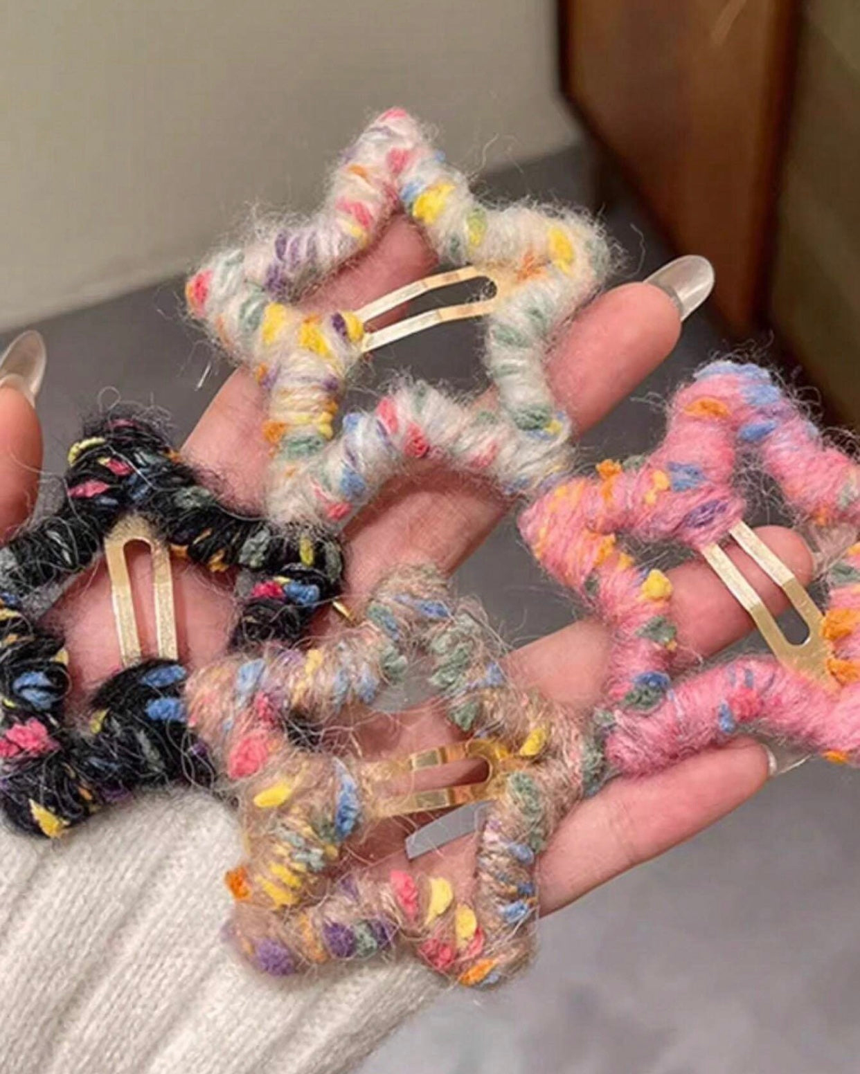 star knit hair pin