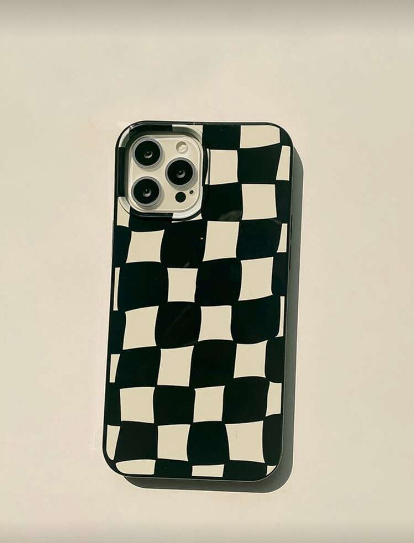 geometric black and white phone case