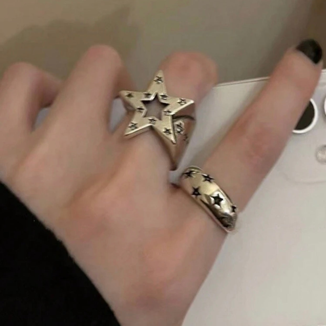 grunge star ring set [3 rings]