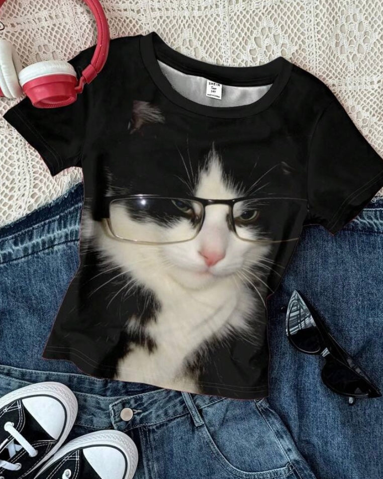 cat 🐈‍⬛ graphic baby tee