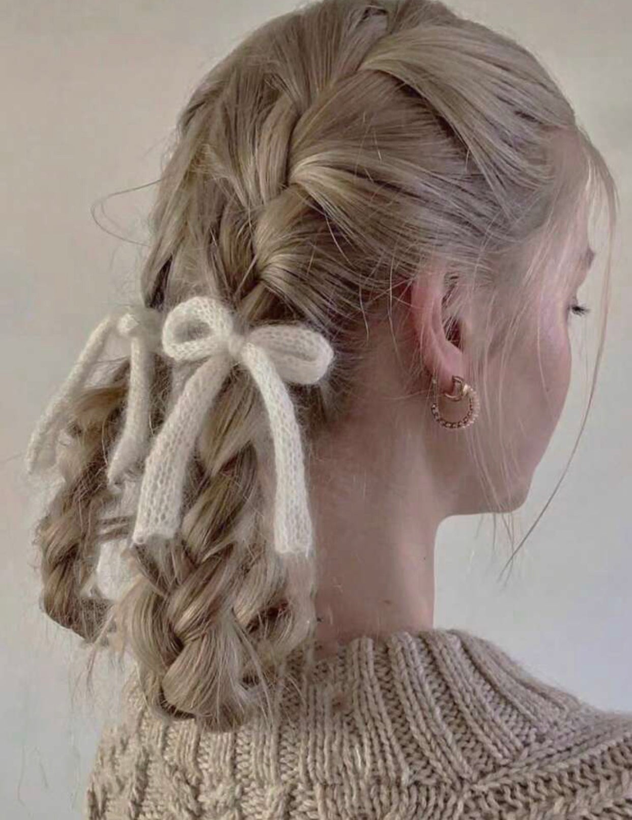 knit bow hair pins
