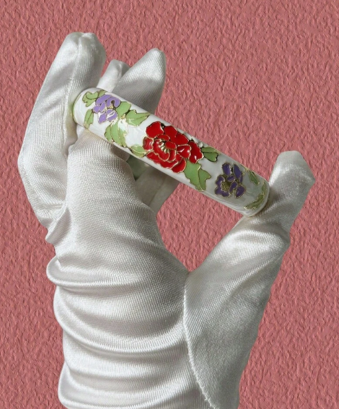 muse enamel floral bangles