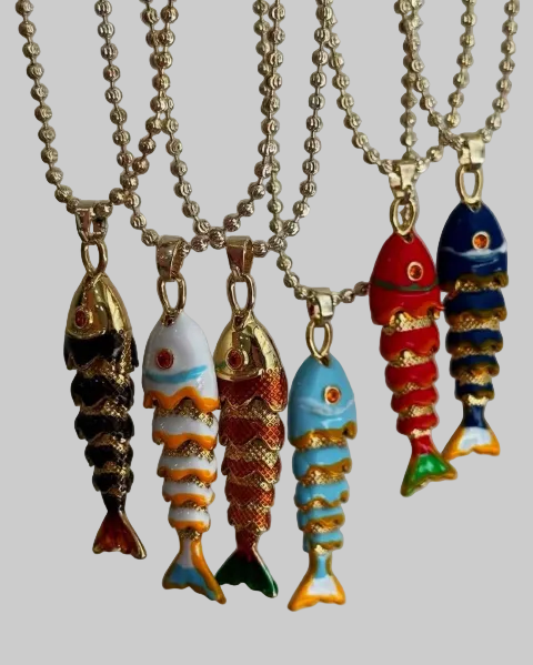 stainless steel fish pendant (gold)